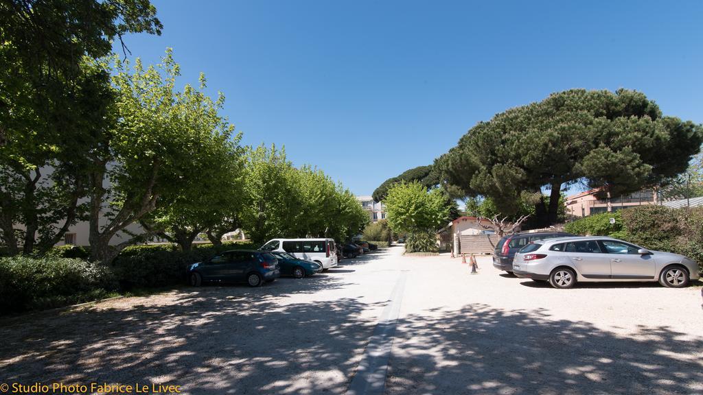 Le Poseidon Hotel La Seyne-sur-Mer Exterior foto